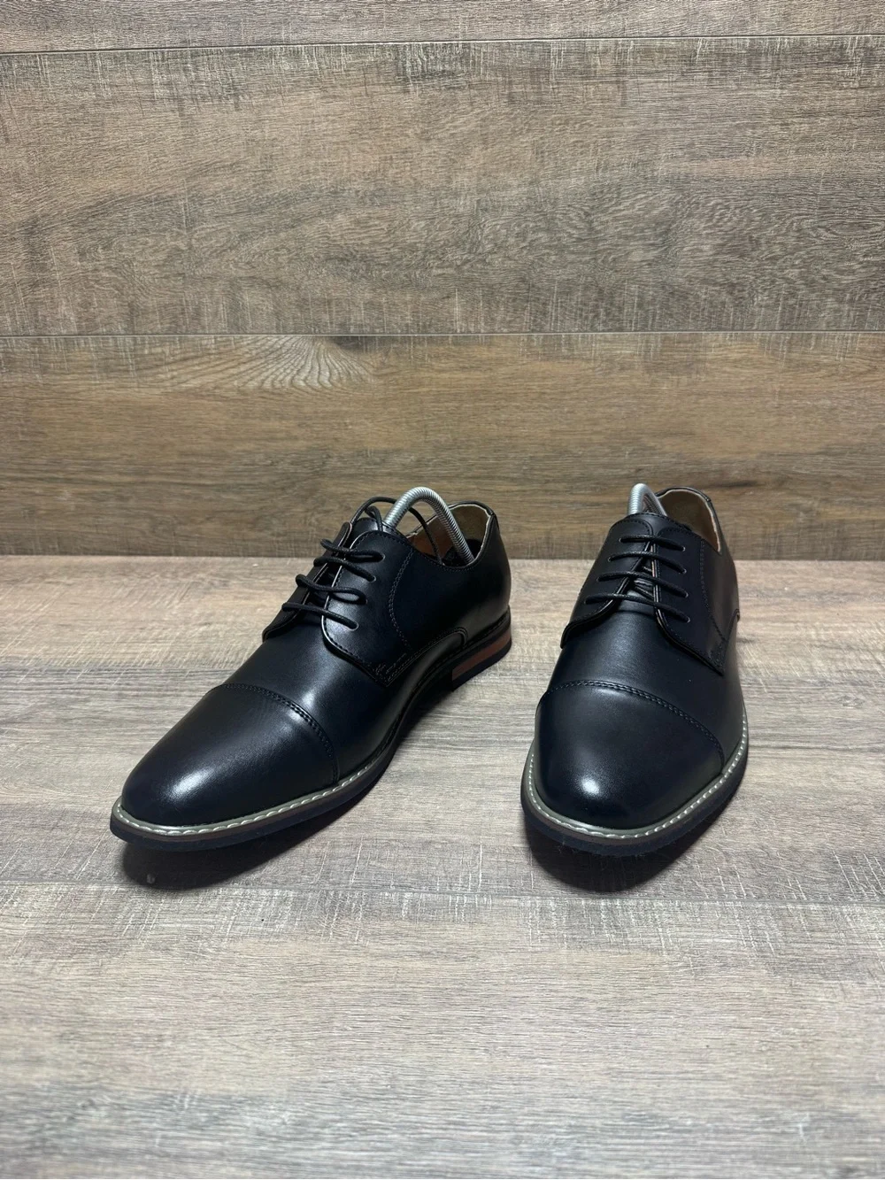 Men's Black Cap-Toe Derby Shoes - Classic Lace-Up Oxford Style